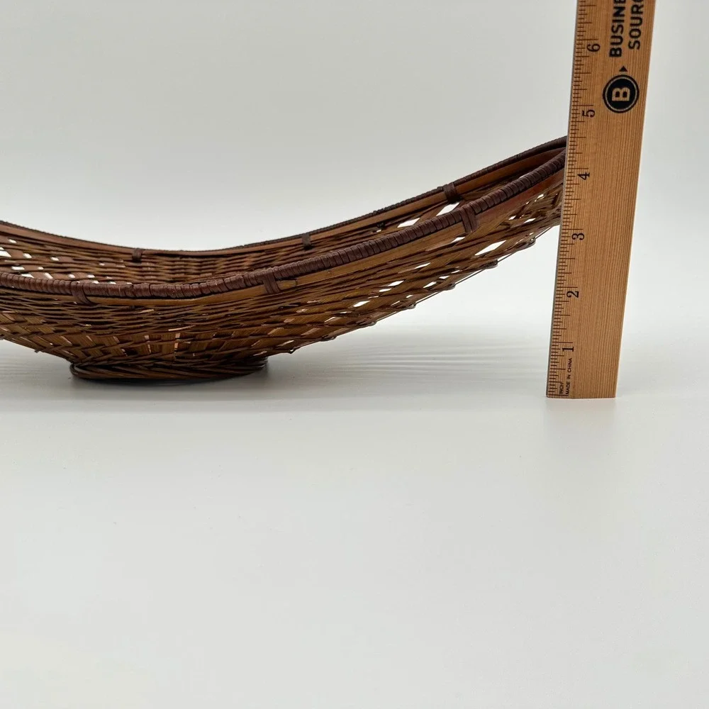Vintage Bamboo Wicker Boat Basket 17in Brown MCM Fruit Centerpiece Bowl